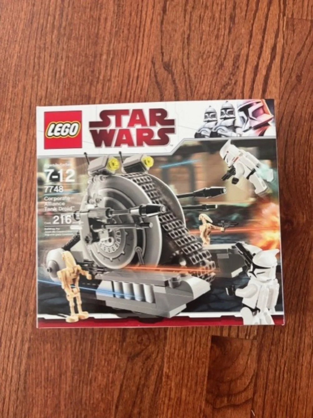 LEGO Star Wars Corporate Alliance Tank Droid Retired Set # 7748 NEW